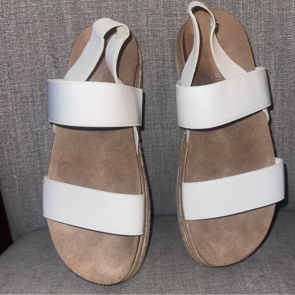 Madden Girl White Sandals women’s size 9